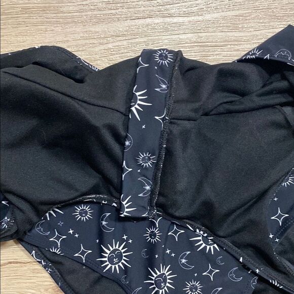 Cyn & Luca M Sun Moon Star Zip Front One-Piece Swimsuit Black Celestial‎ Print - Picture 8 of 12